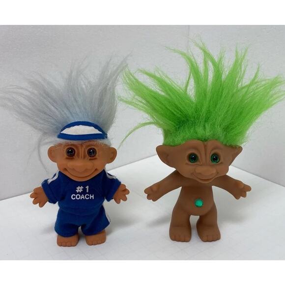 Treasure Troll with Wish Stone Green & Coach Troll with Uniform & Visor - Picture 1 of 6